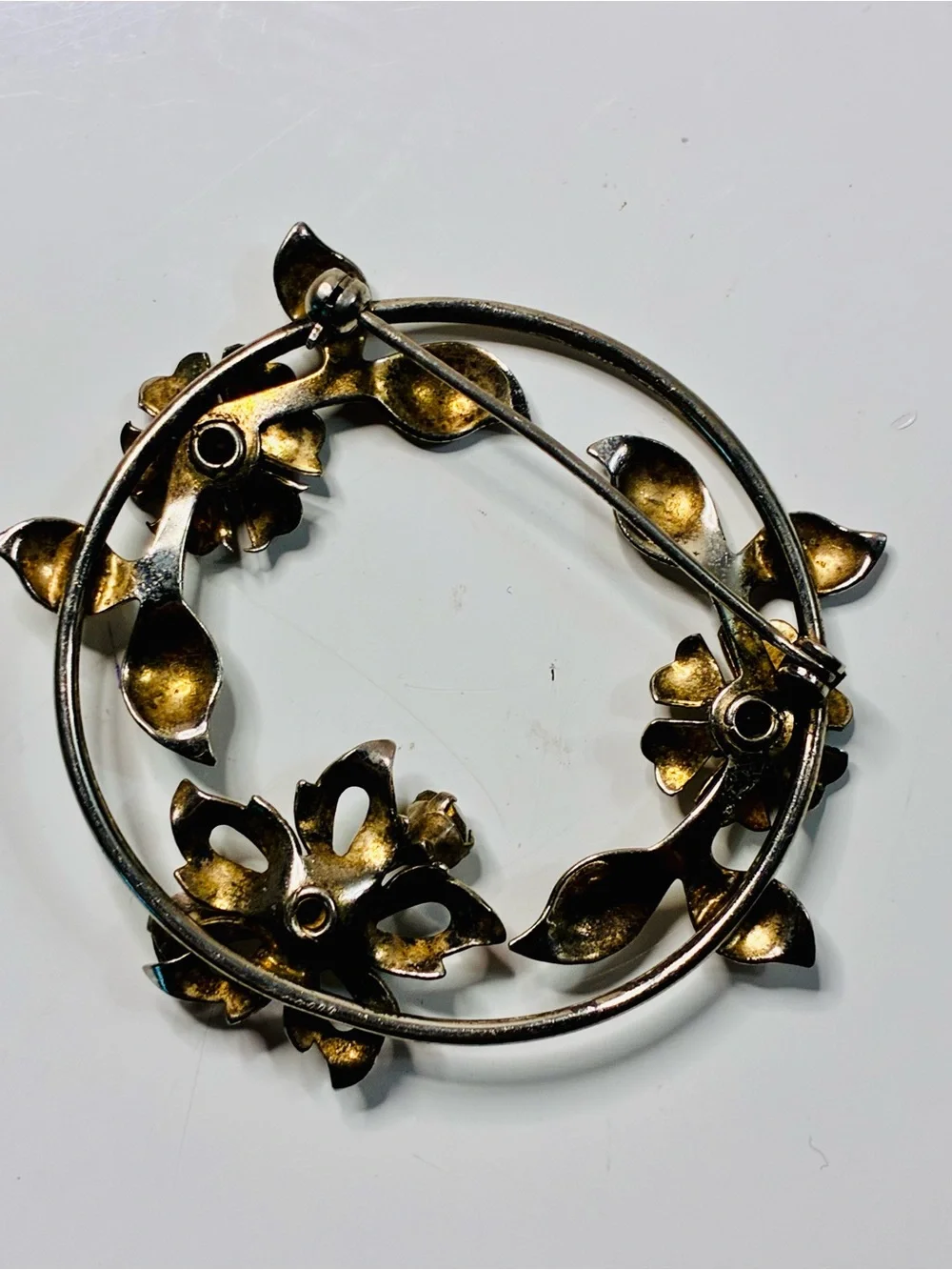 Vintage Krementz Silver Floral Crystal Circle Wreath Brooch Retro Classic EUC